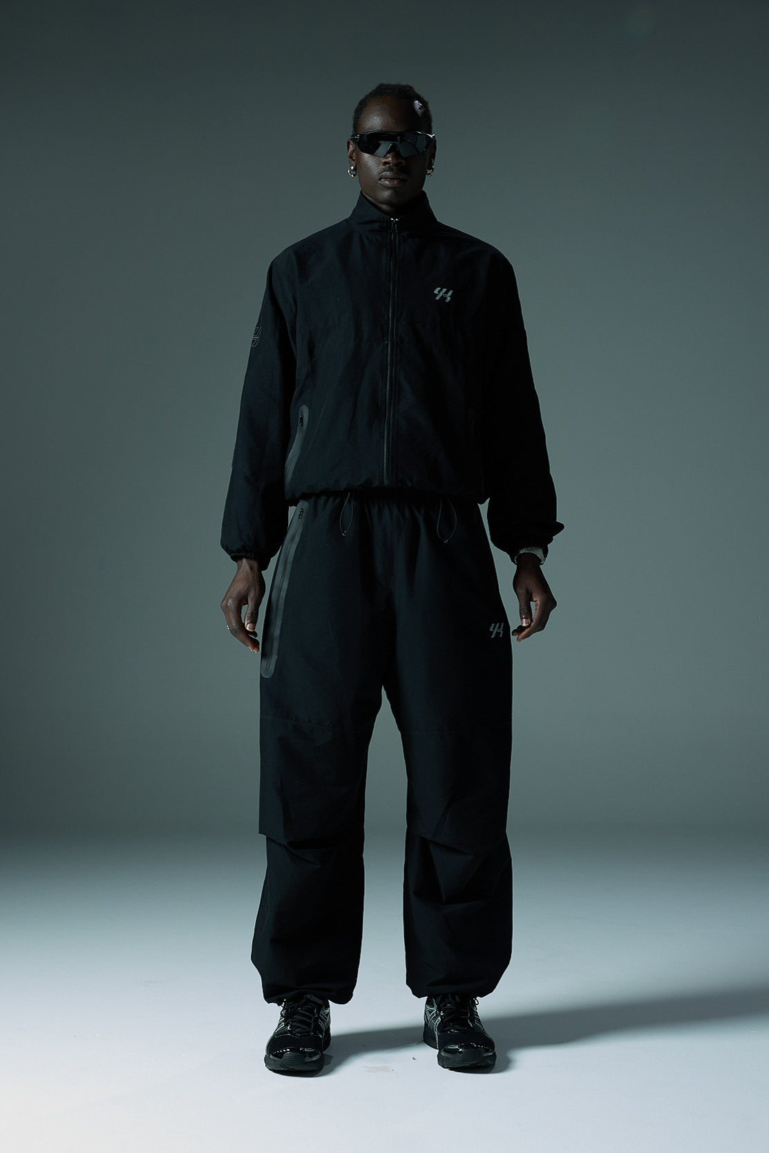 YK Move Aeroshell Jacket | Black