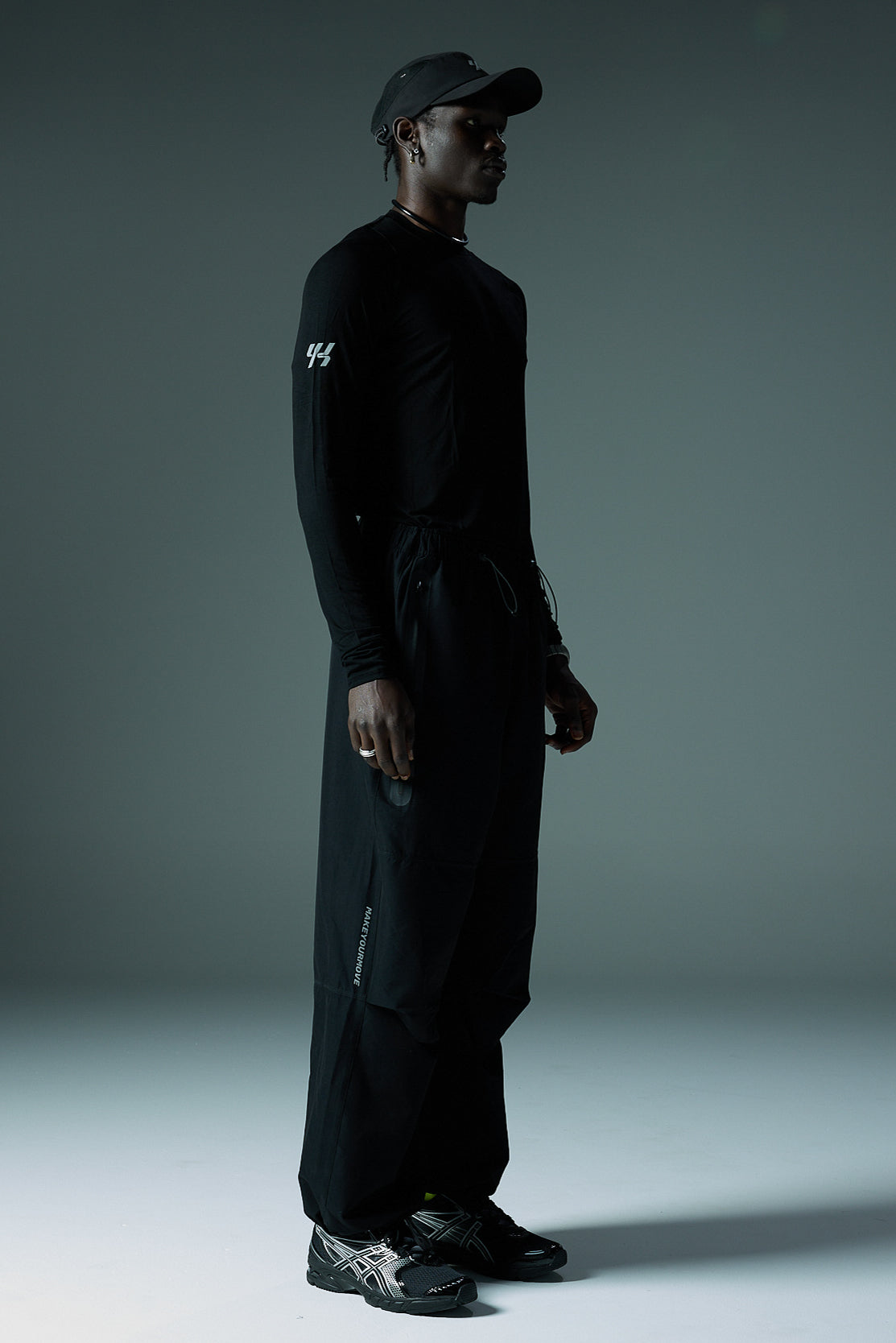 YK Move Flow Longsleeve | Black