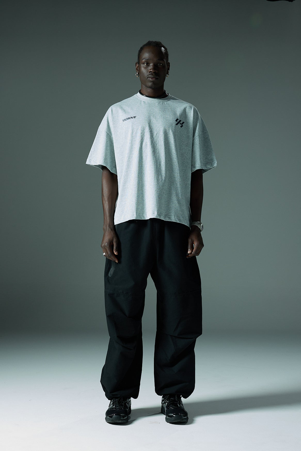 YK Move Stacking Days Tee | Grey