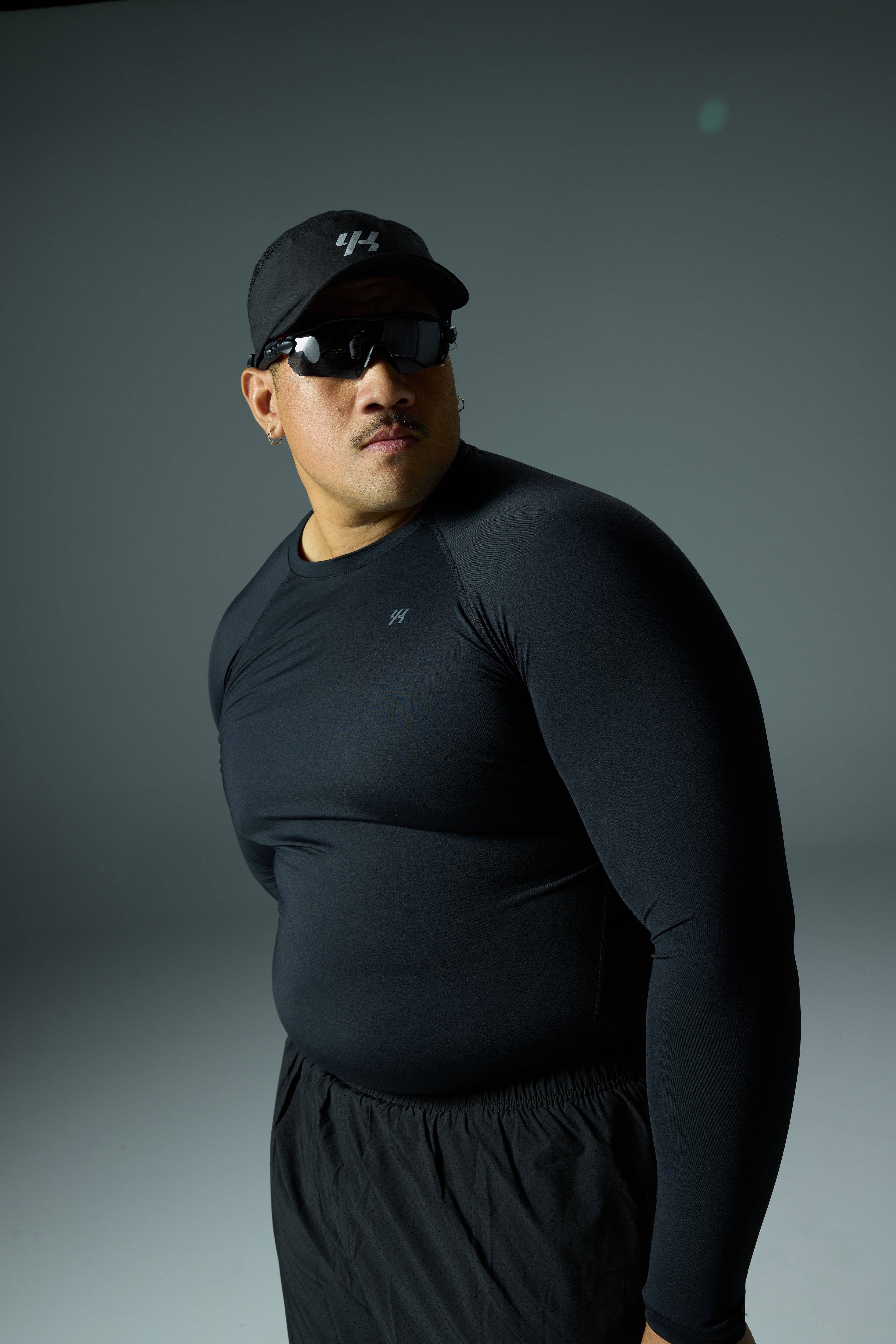 YK Move Journey Compression Longsleeve | Black