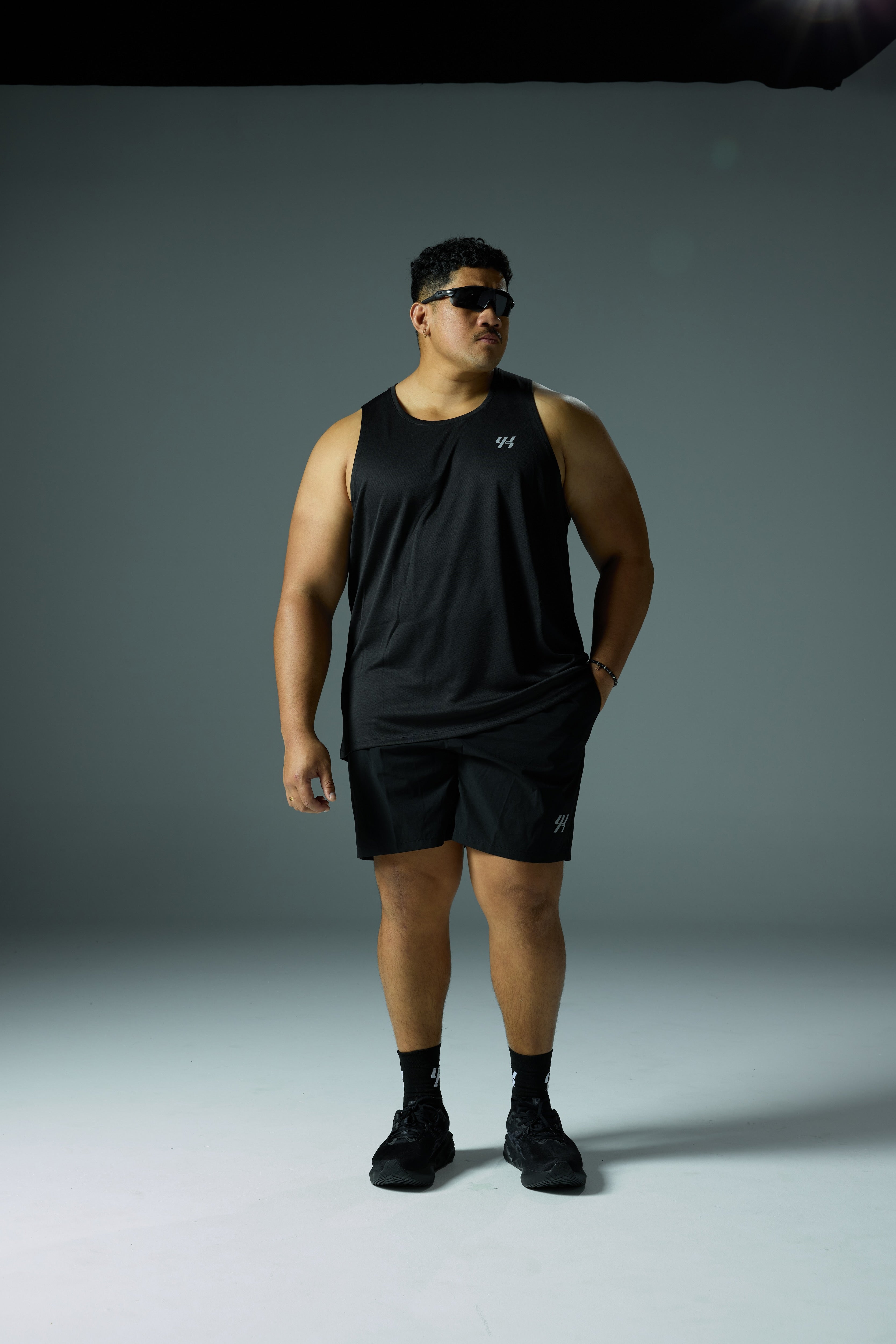 YK Move Journey Gym Tank | Black