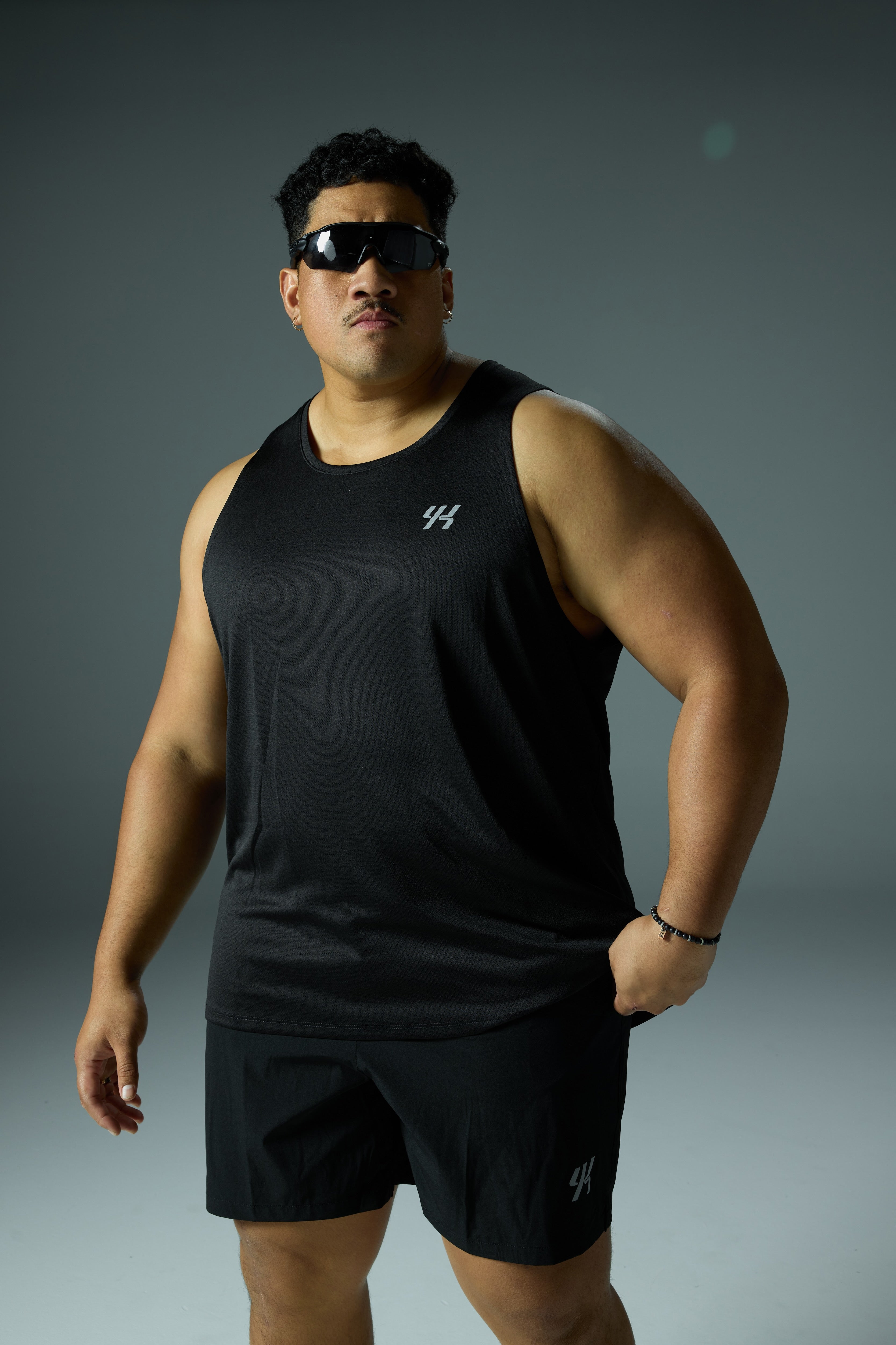 YK Move Journey Gym Tank | Black