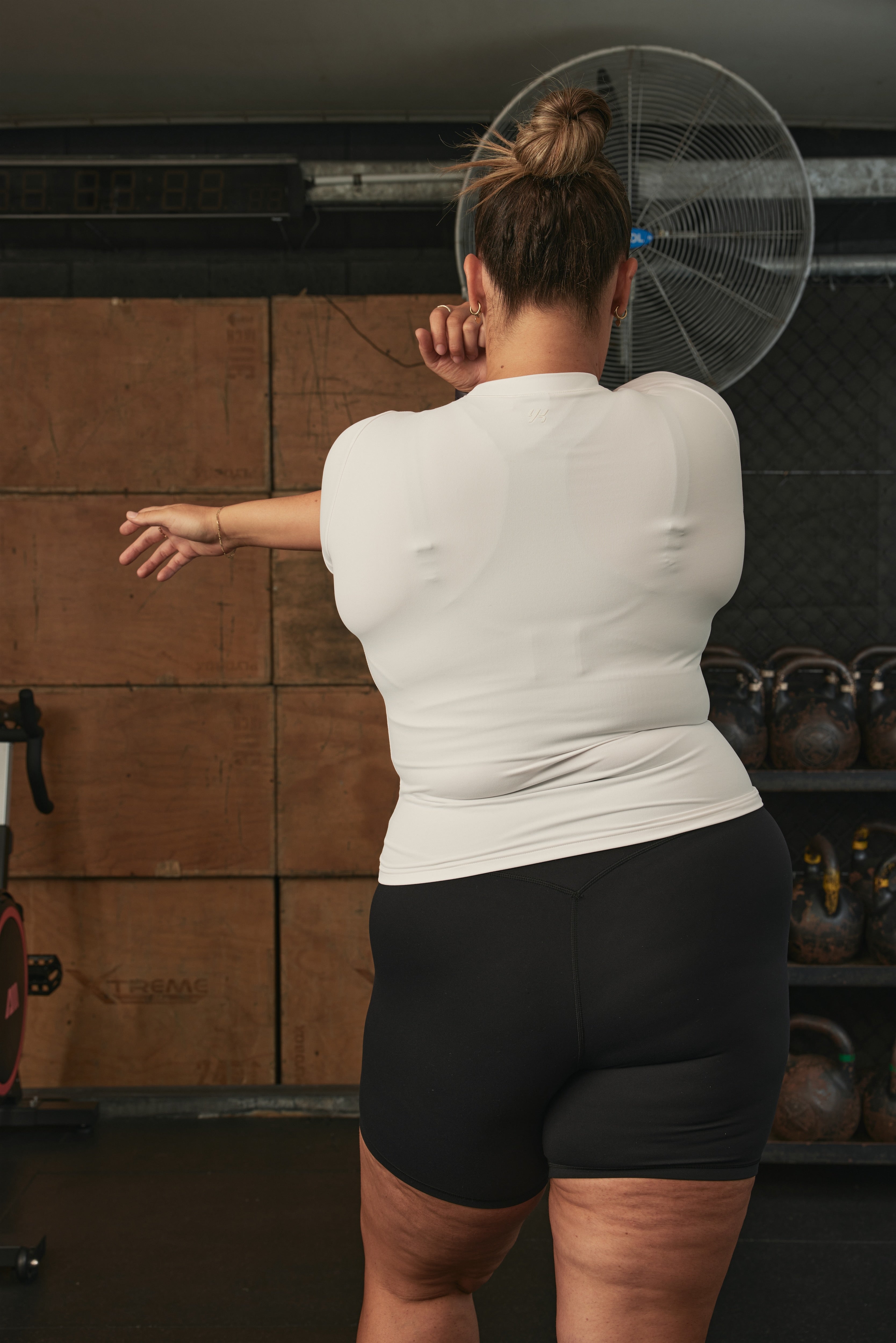 YK Move Cloud Short Sleeve | White