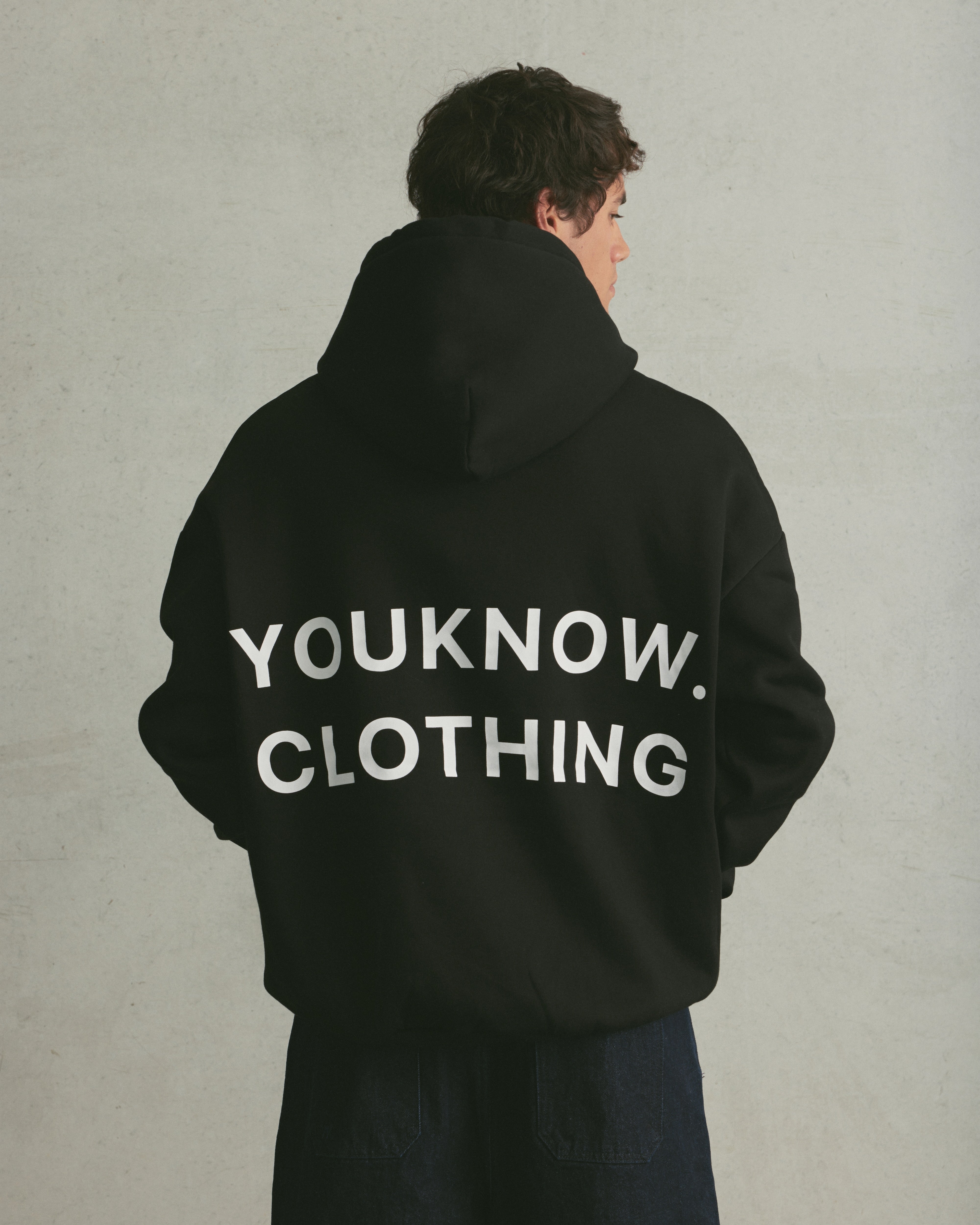 Cosyszn Hoodie | Black