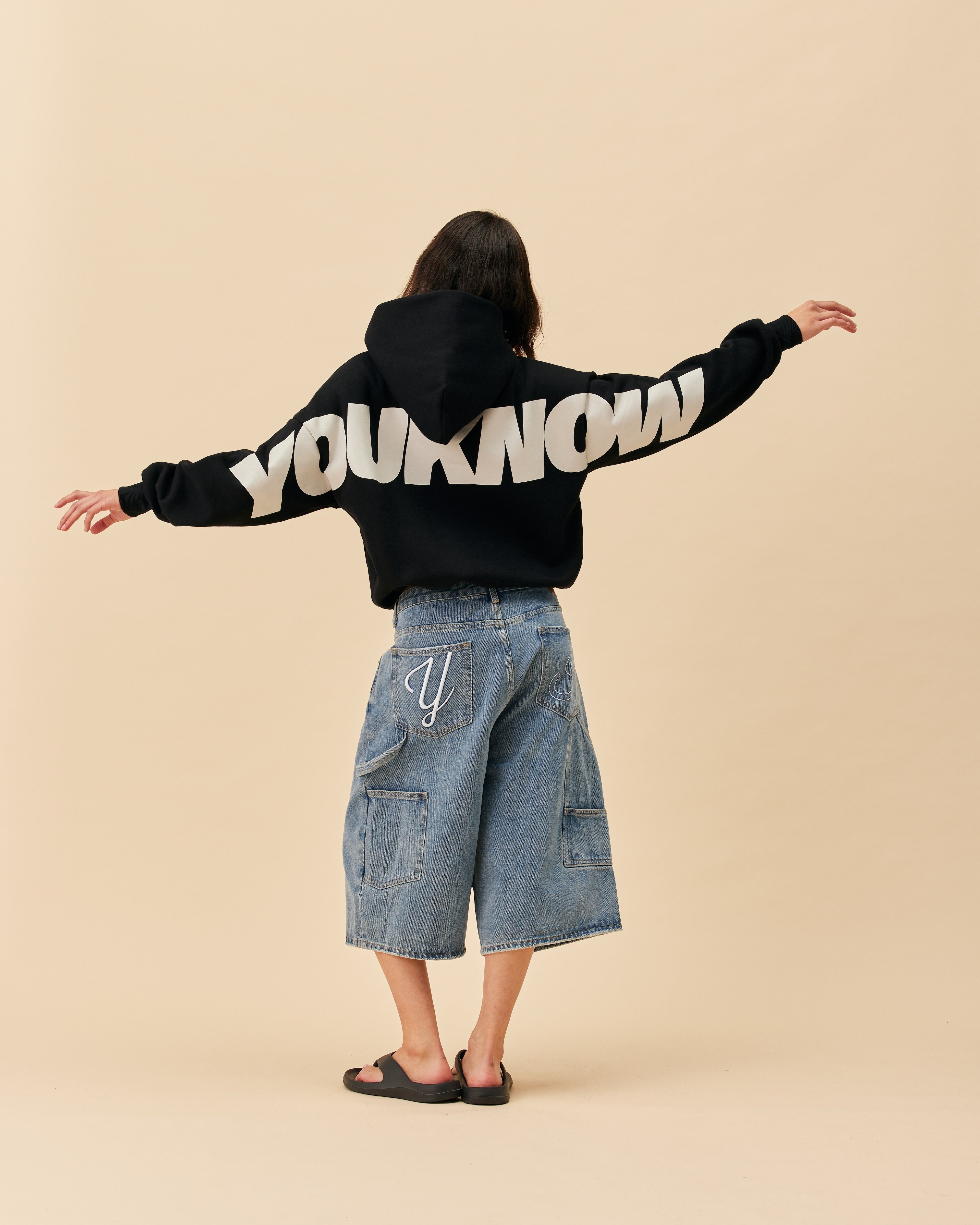 Big Back Hoodie | Black