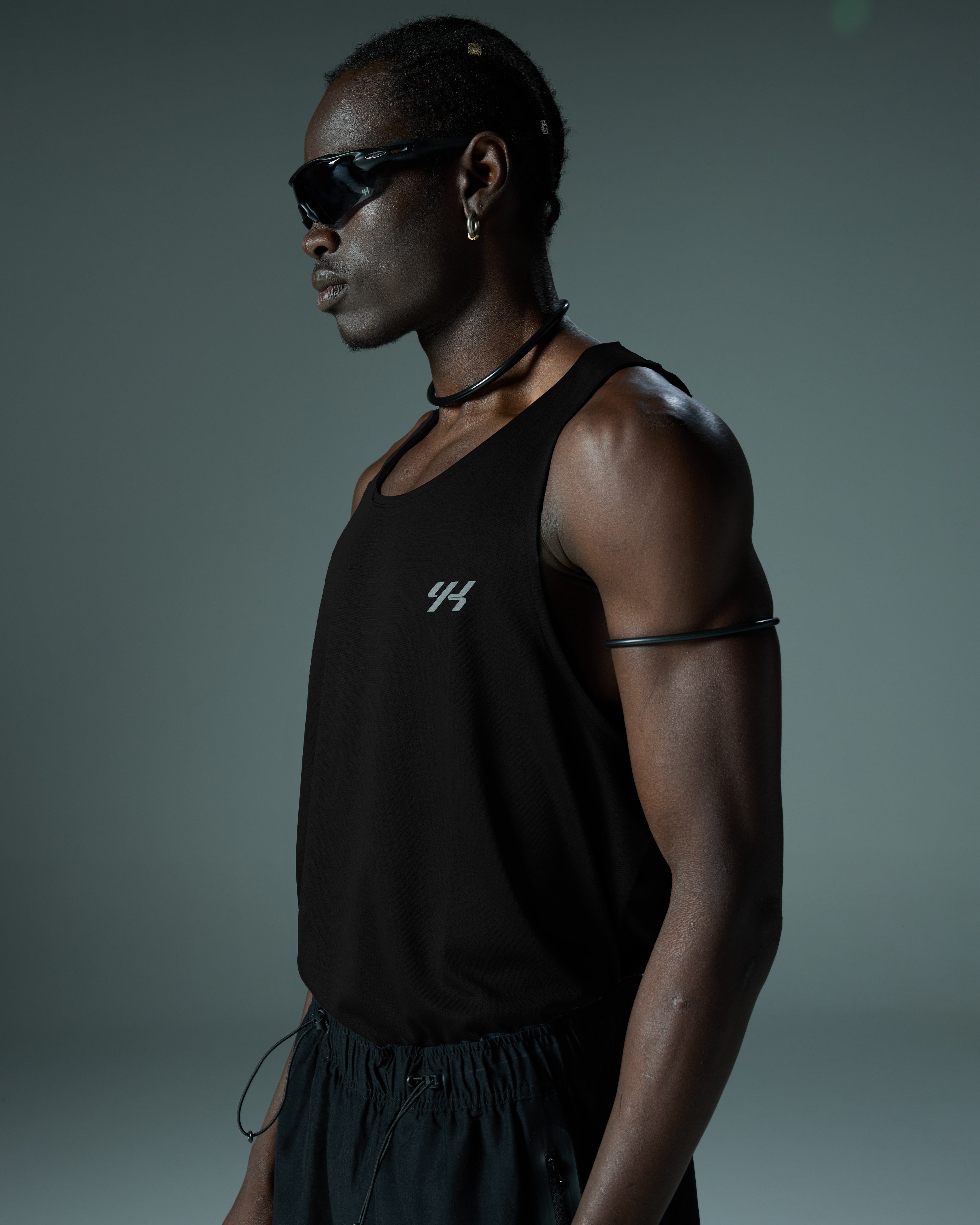 YK Move Journey Gym Tank | Black