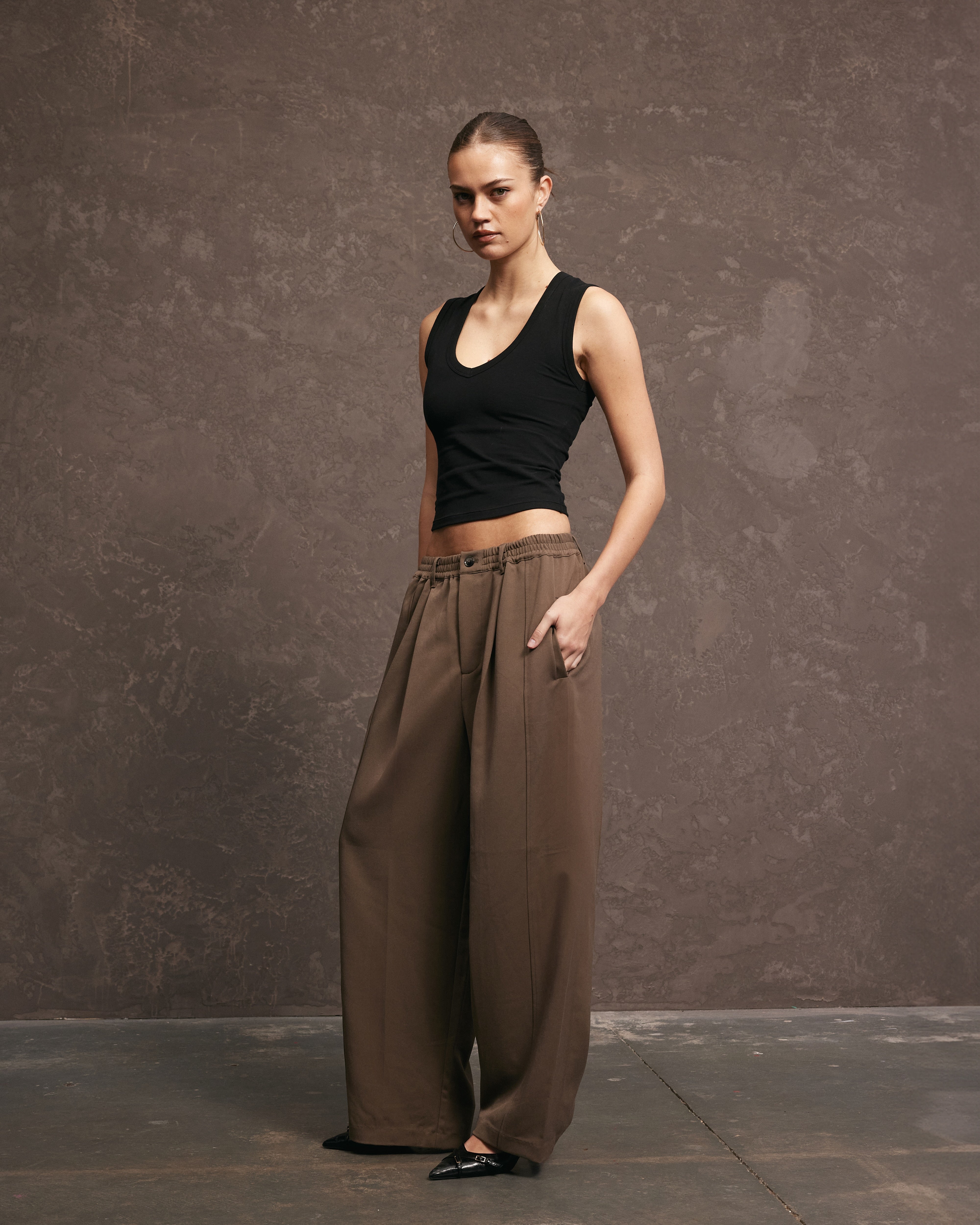 Nothing Pleated Pants | Mocha