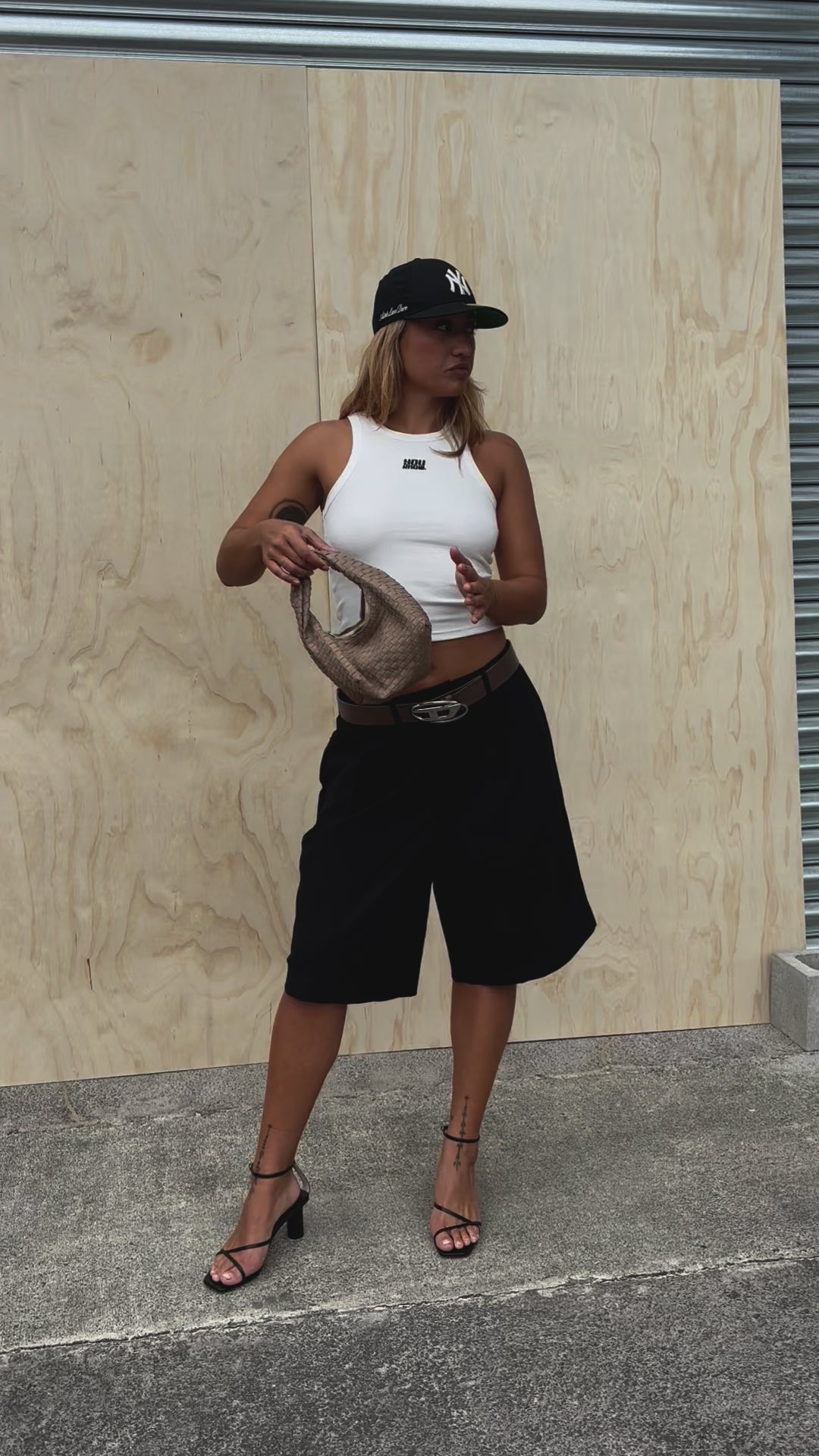NOTHING PLEATED SHORT | Black
