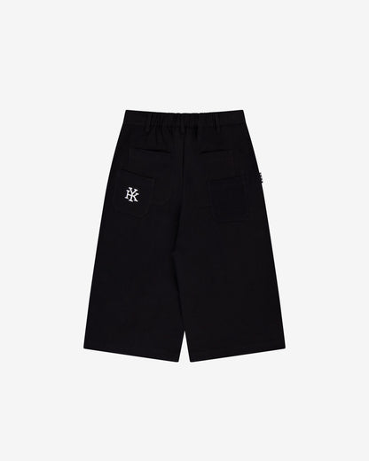 Double Pleated Shorts | Black