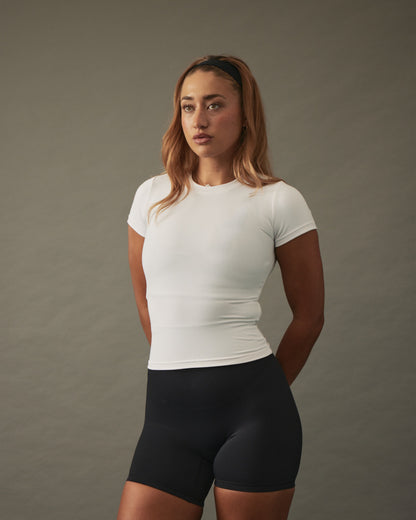 YK Move Cloud Short Sleeve | White