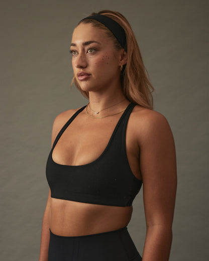 YK Move Cloud Cross Back Bra | Black