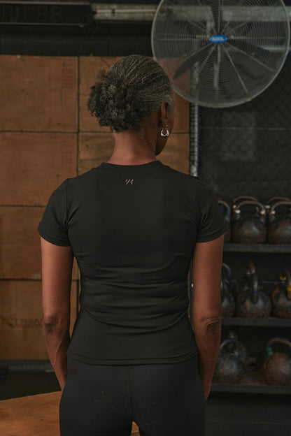 YK Move Cloud Short Sleeve | Black