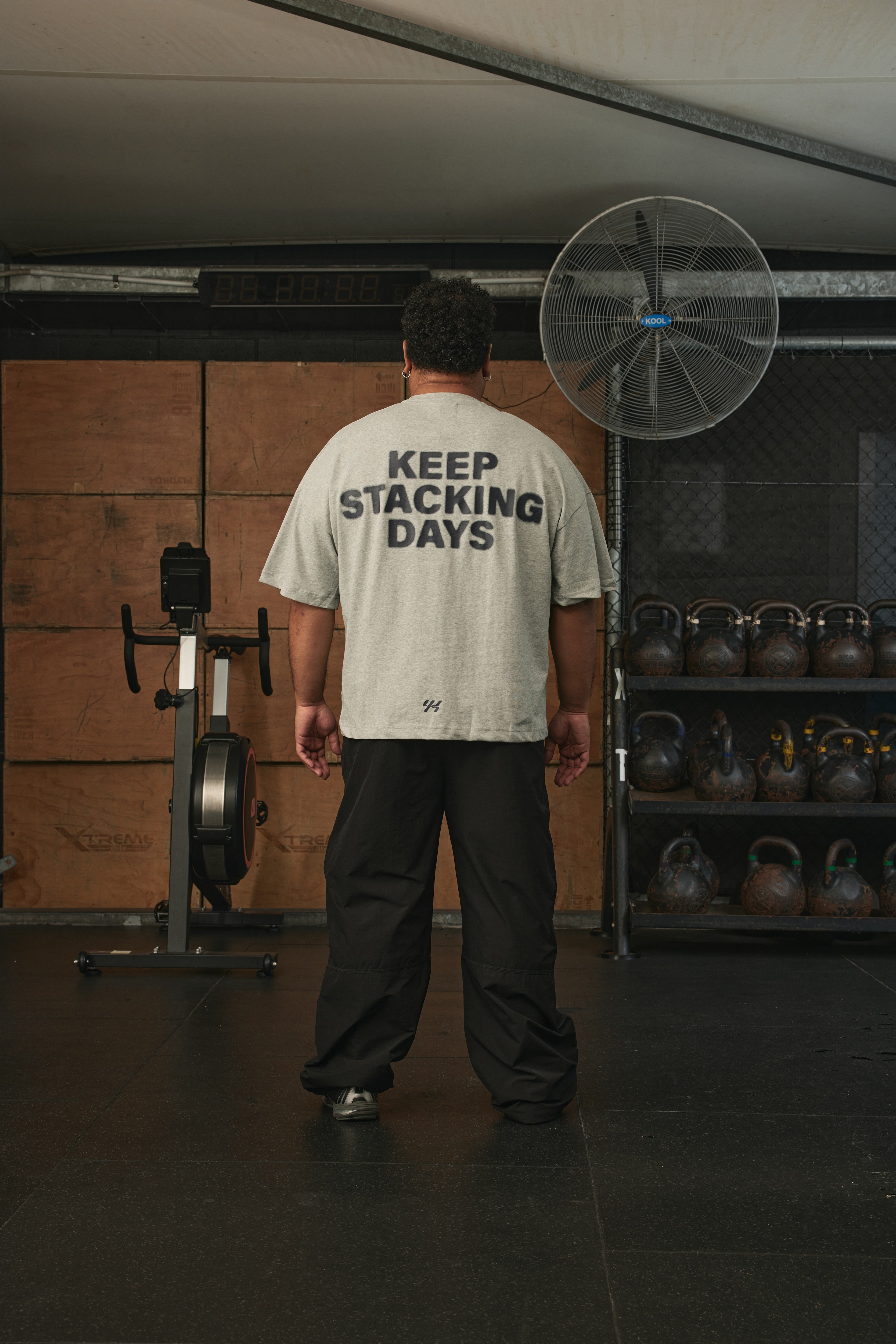YK Move Stacking Days Tee | Grey