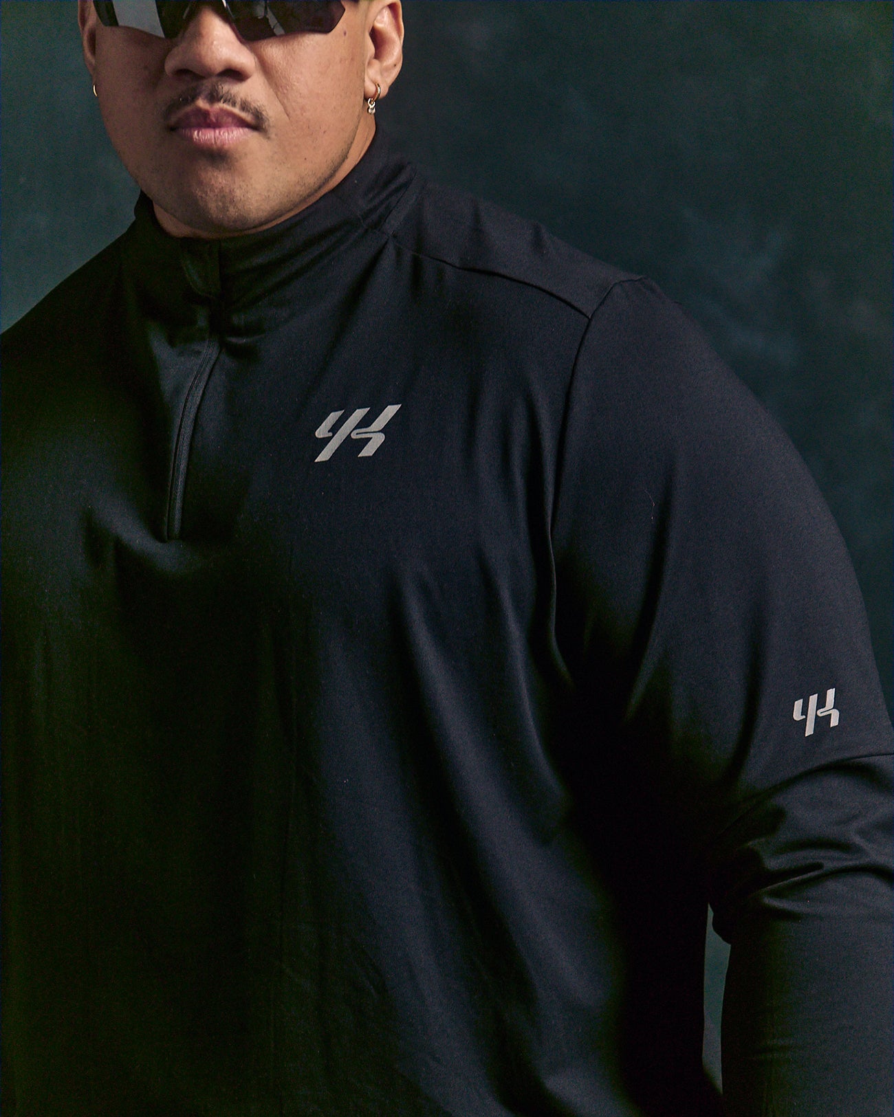 YK Move Journey Quarter Zip | Black