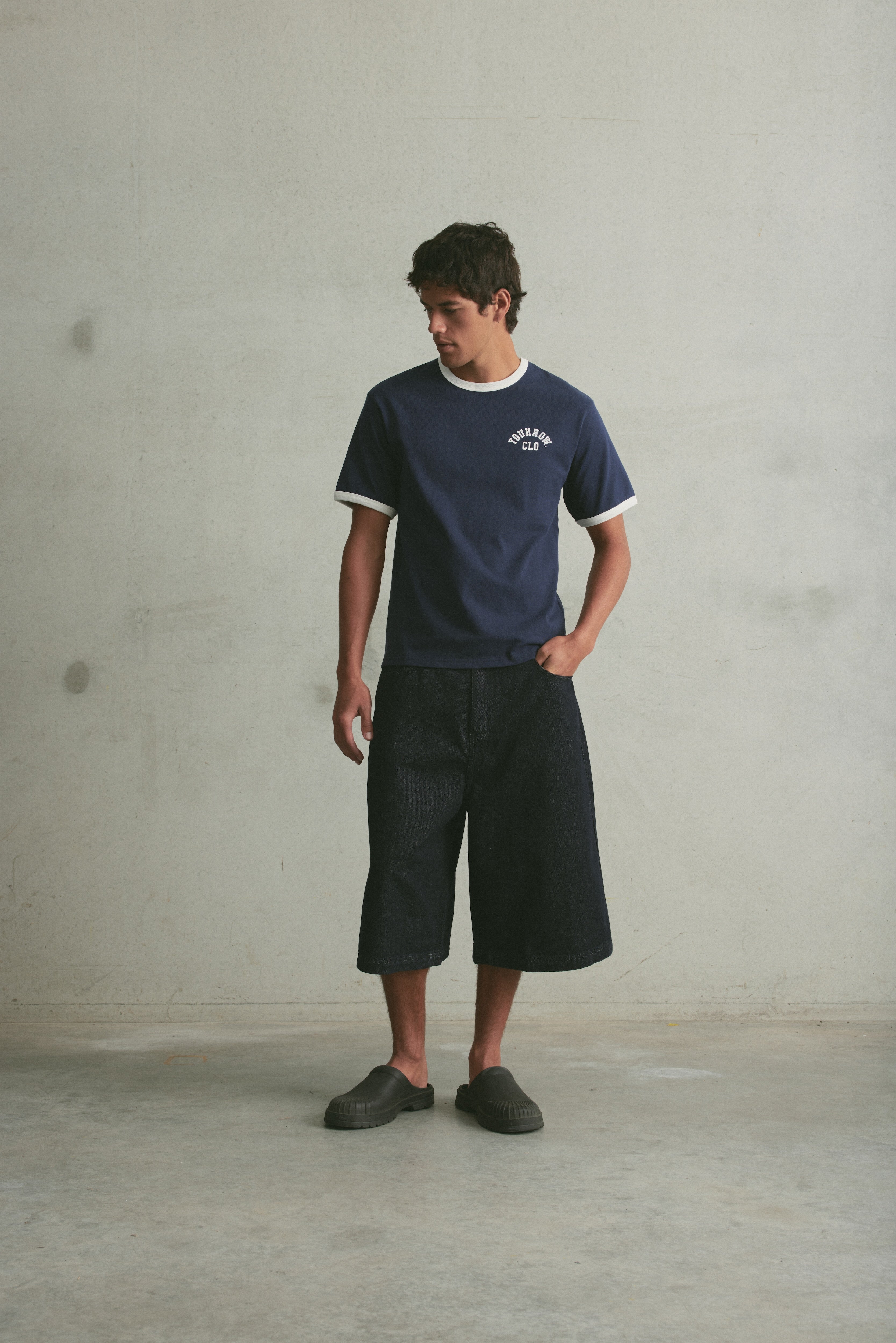Shrunken Ringer Tee | Navy