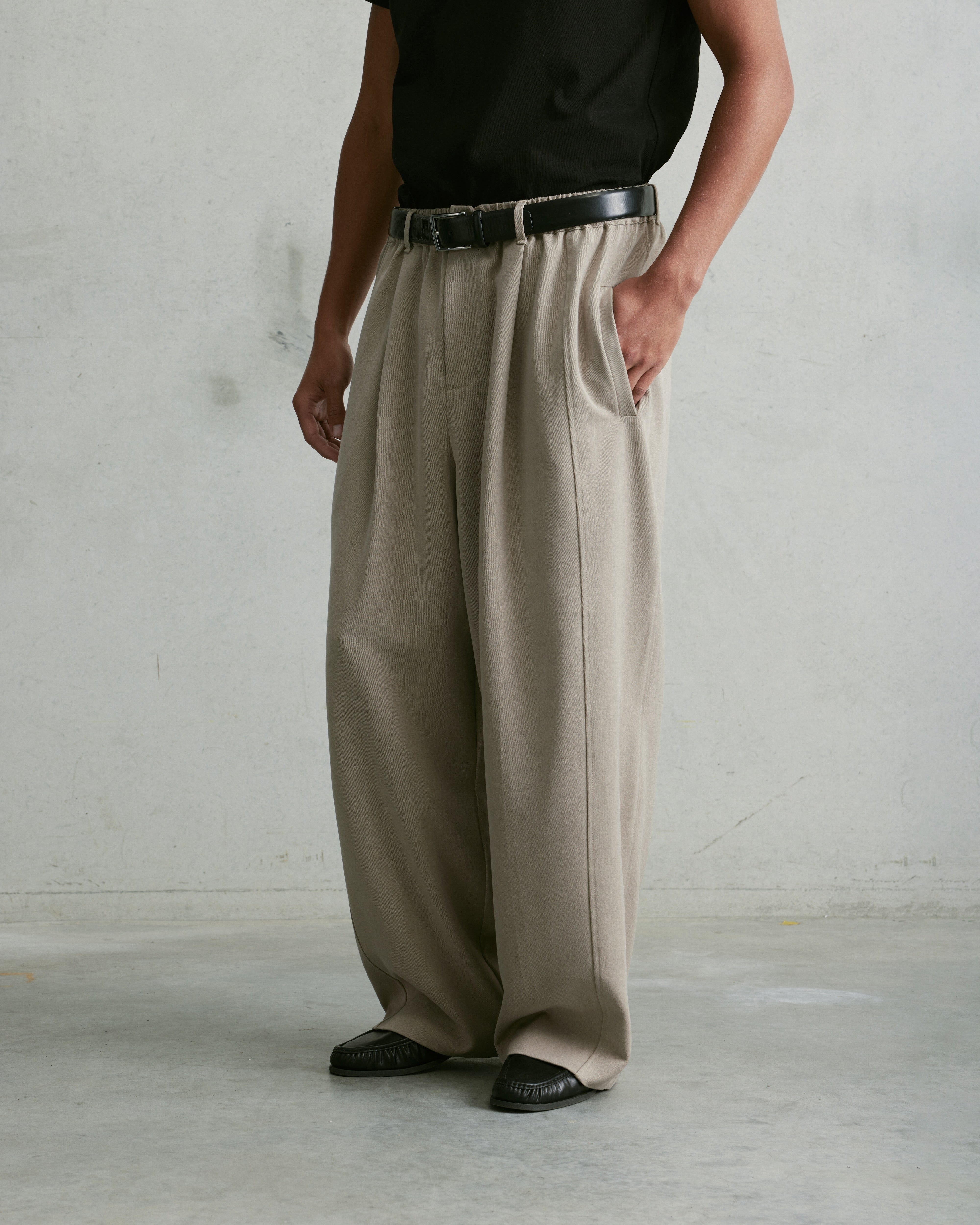 Nothing Pleated Pants | Oat