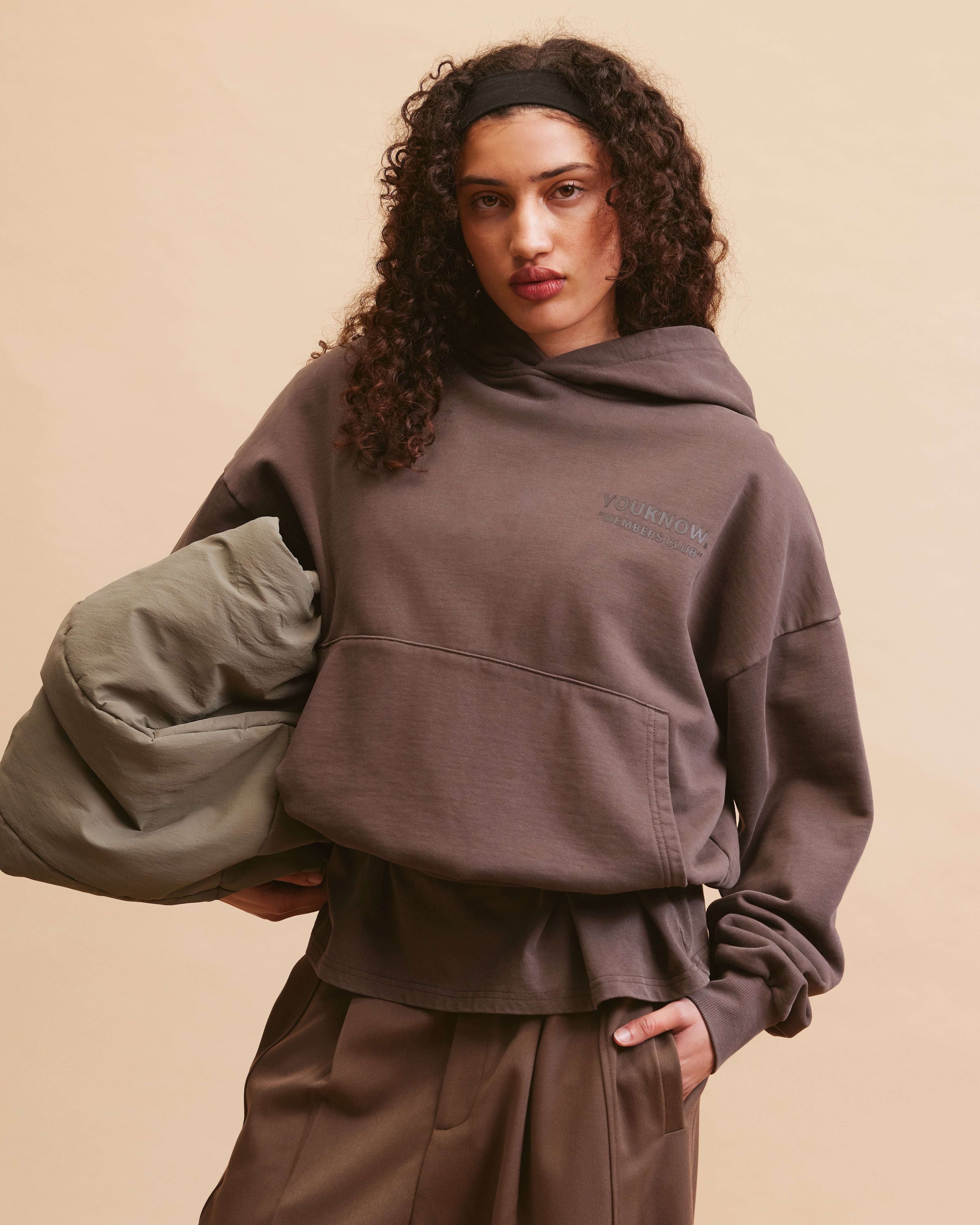 Members Club Hoodie | Washed Brown